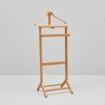 1407 7353 VALET STAND